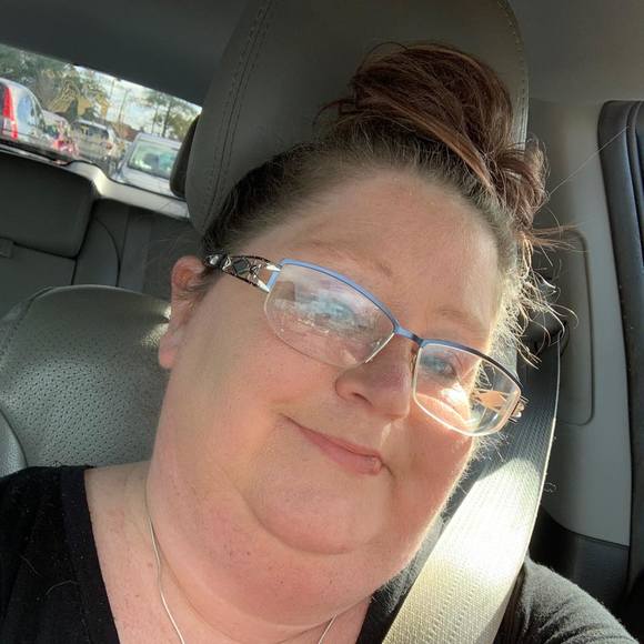 Poshmark profile picture for @short